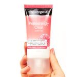 کرم مرطوب کننده و ضدلک نوتروژینا حاوی عصاره گریپ فروت